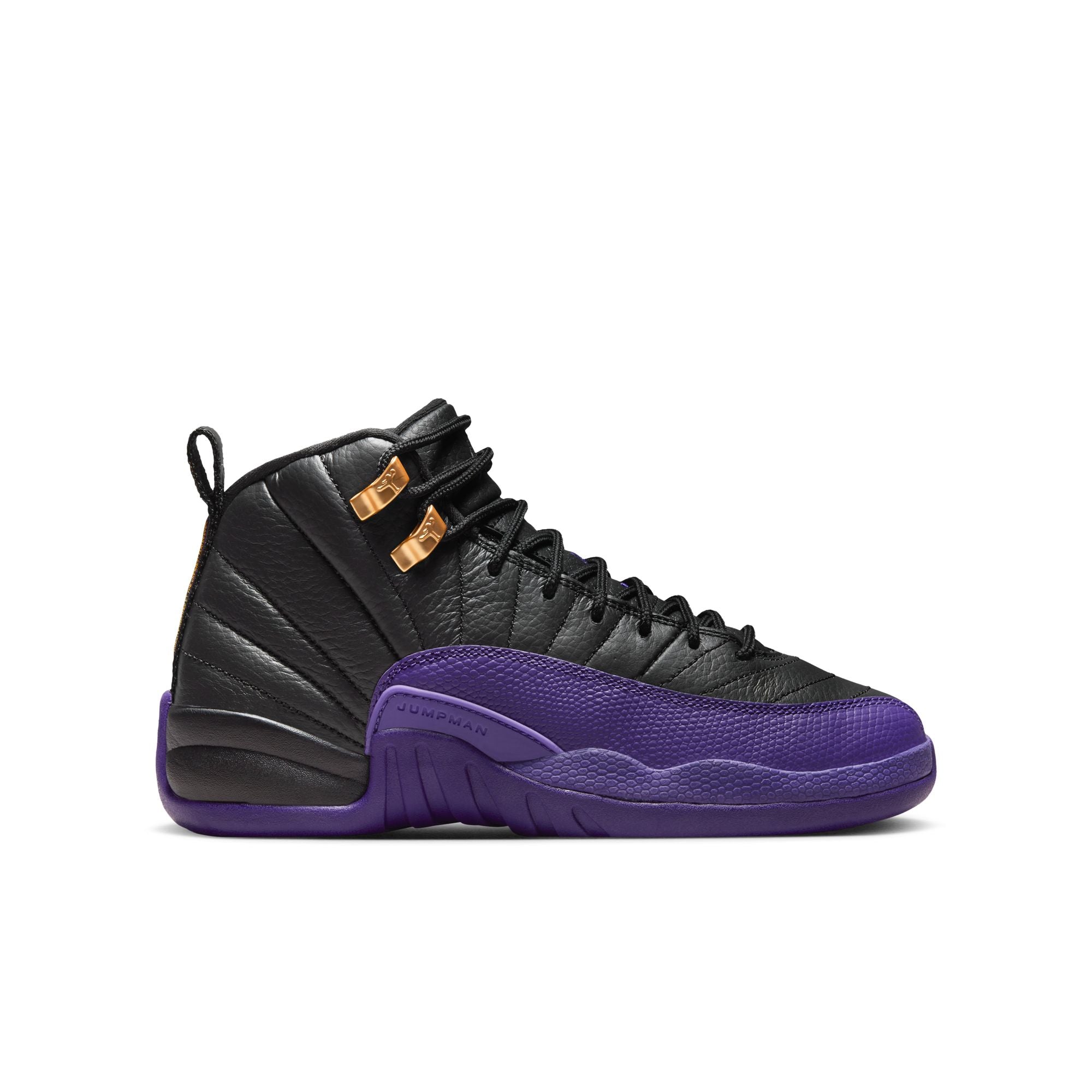 Air Jordan 12 Retro store (PS)