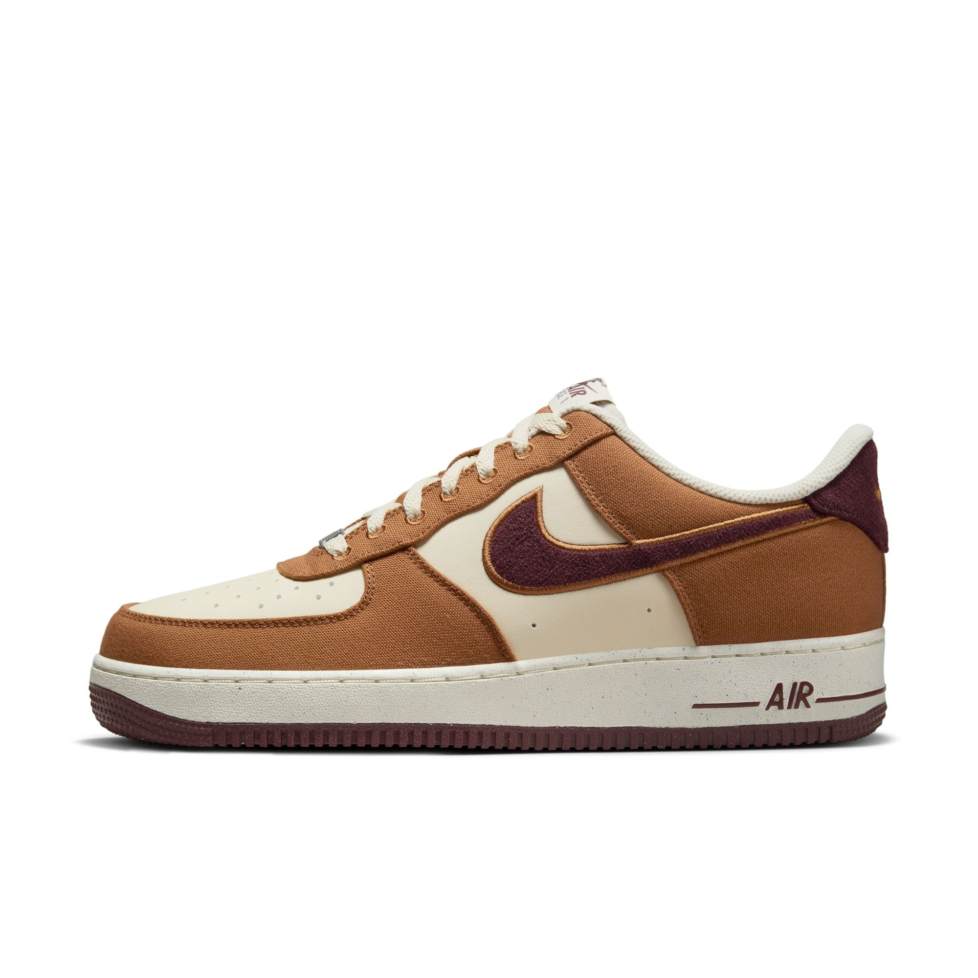 Nike Air Force 1 '07 LV8 British Tan