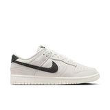 WMNS Nike Dunk Low SE