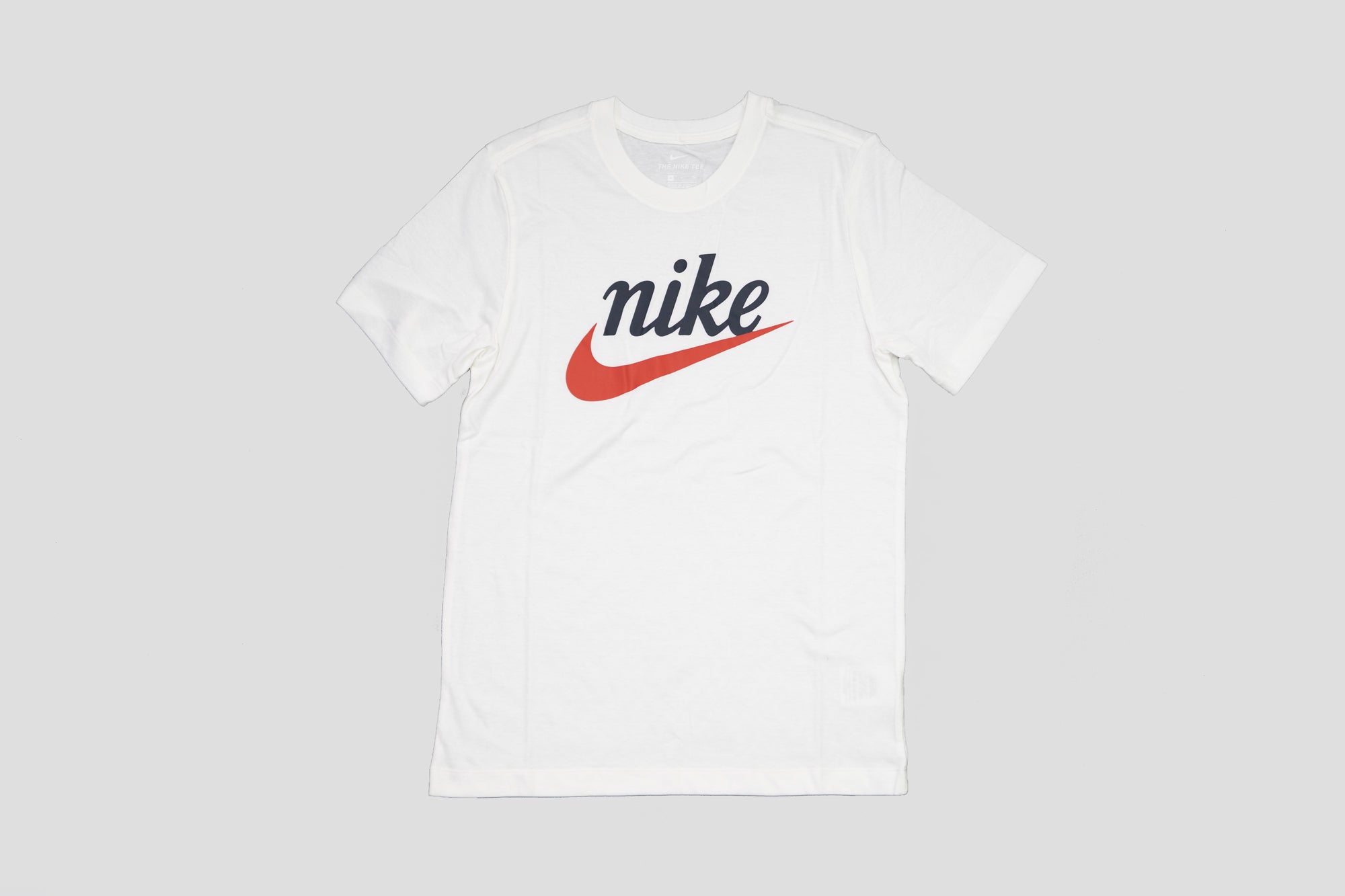 Nike heritage outlet shirt