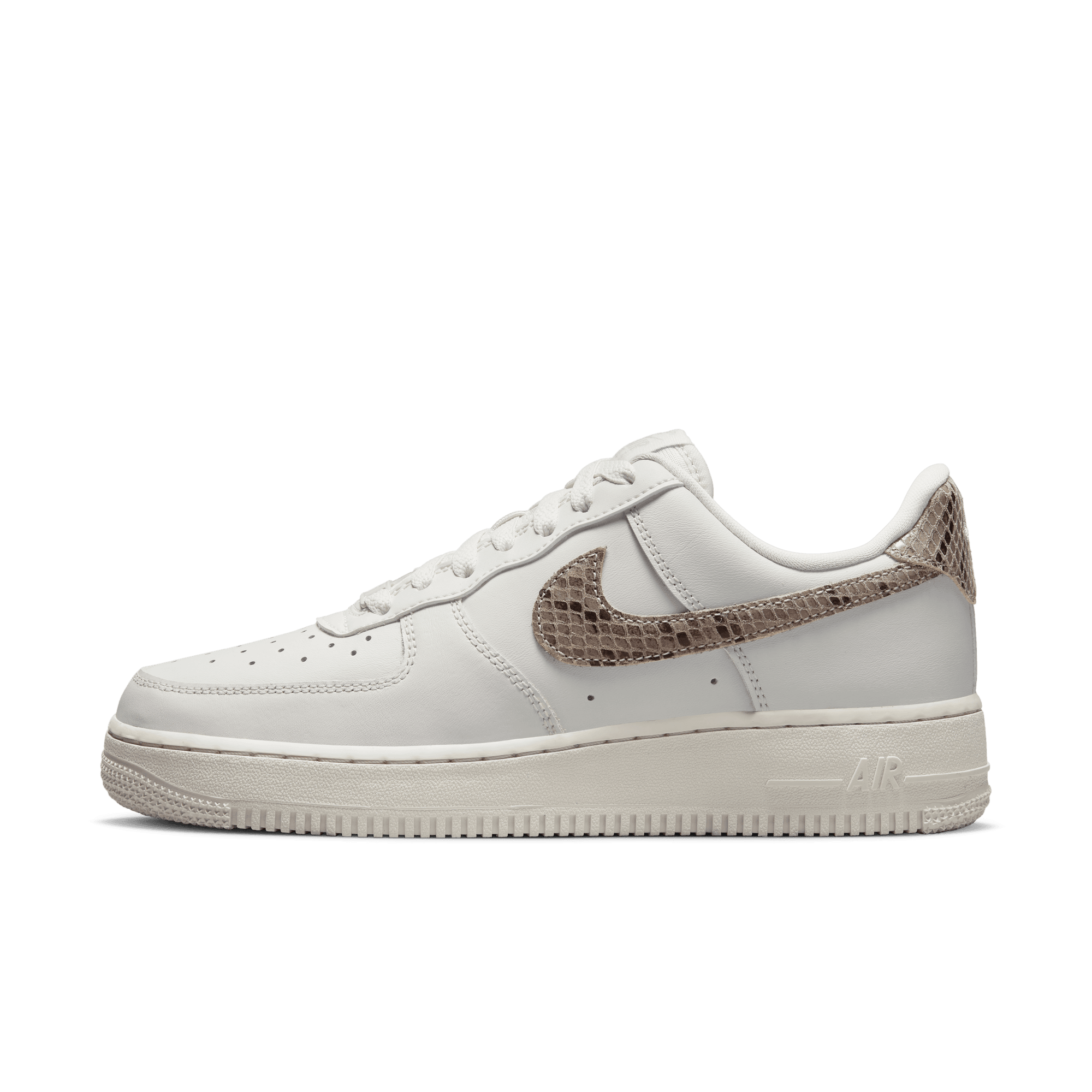 WMNS Nike Air Force 1 '07 - SoleFly