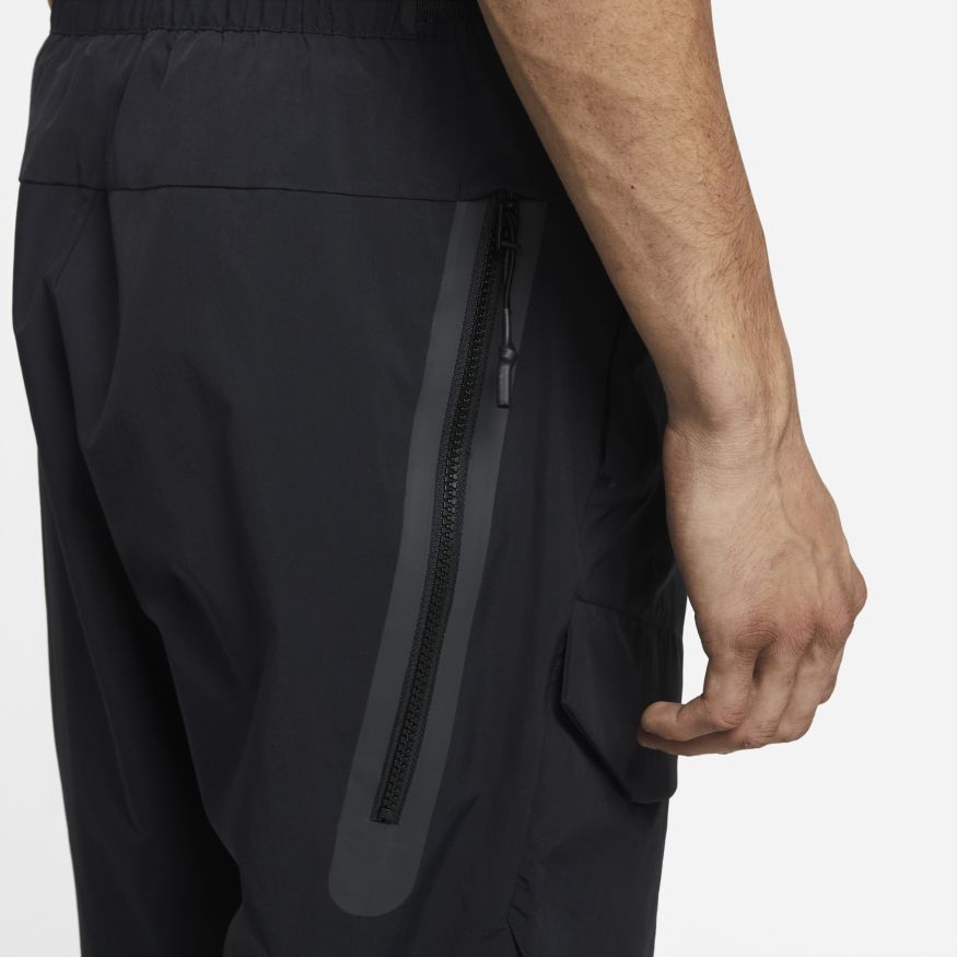 Nike Sportswear Tech Pack Women's High-Waisted Wide-Leg Ripstop Pants. Nike .com